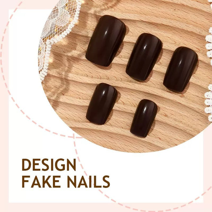 Kunstnagelset mit elegantem Hochglanz und luxuriösem Finish Karnz