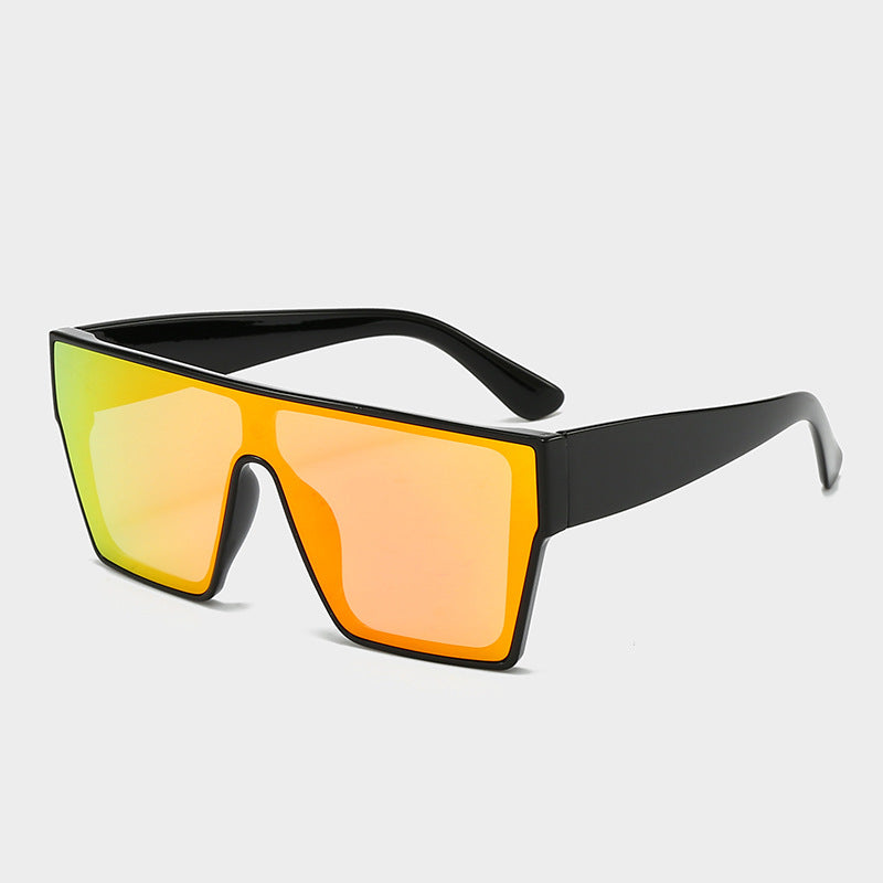 Damen modische Sonnenbrille mit angularen Gläsern Karnz