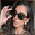 Damen modische Sonnenbrille im extravaganten Schildpatt-Design Karnz