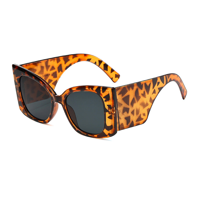 Damen modische oversized Sonnenbrille mit glamourösem Design Karnz