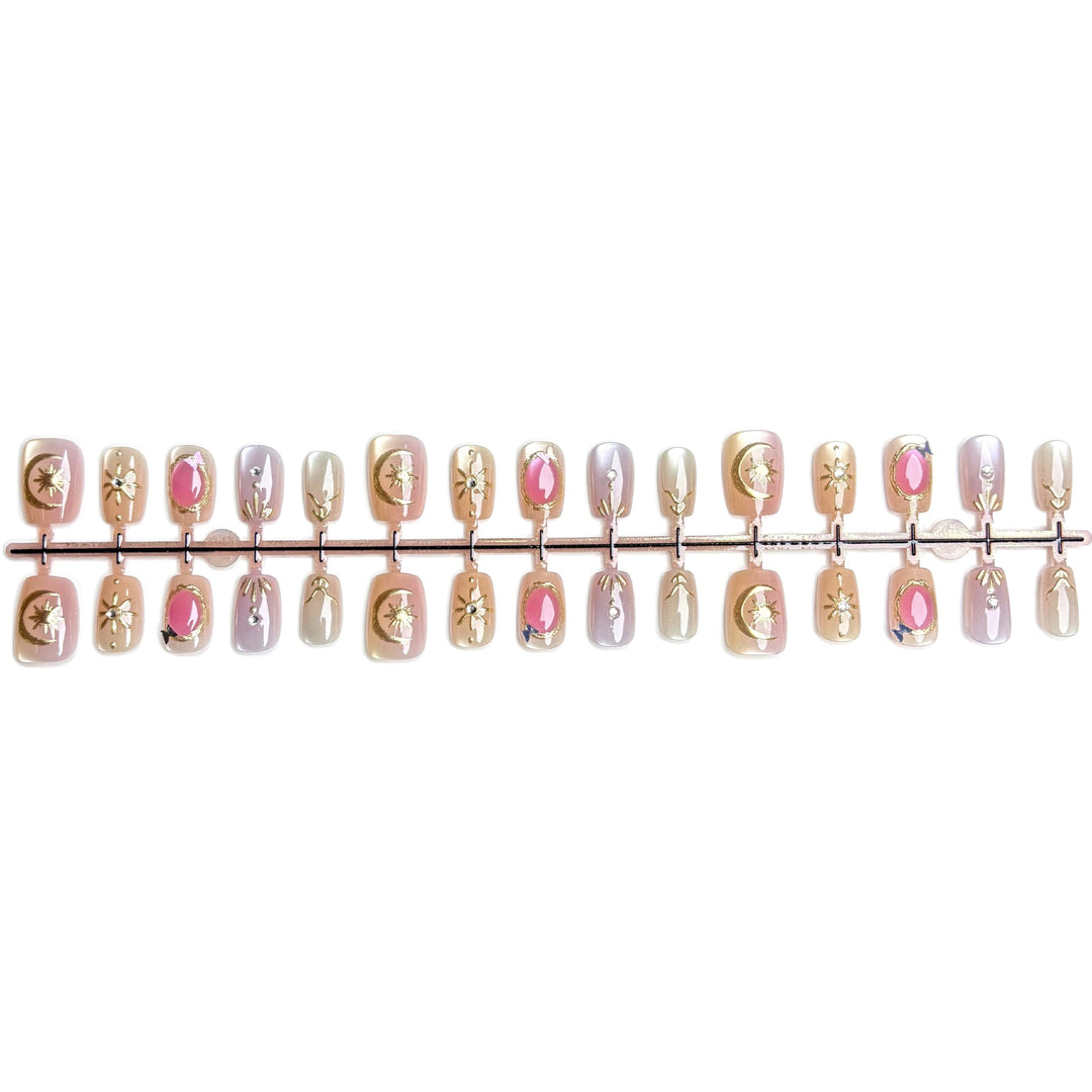 Extravagantes Nagelkunst Press-On Design Set