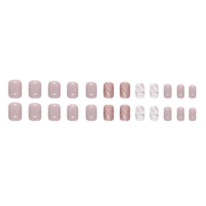 Dekoratives Nagelkunst-Set Karnz