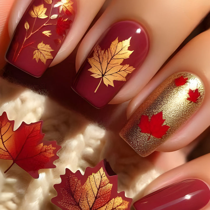 Künstlerische herbstliche Press-On Nagelkunst Karnz