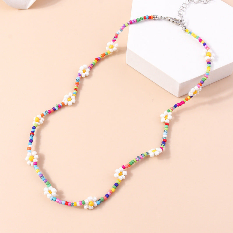 Buntes floral Perlenhalsband Karnz