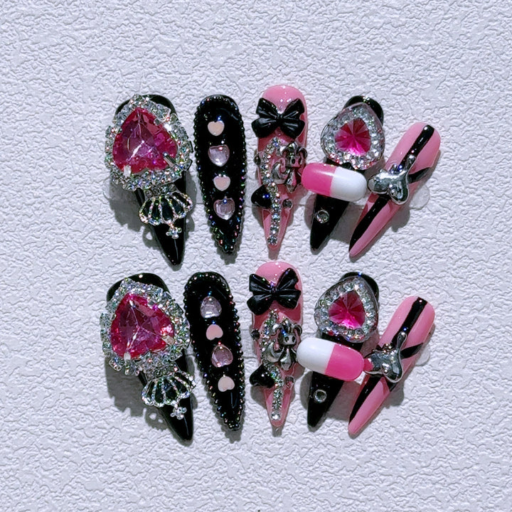 Glamouröse Nagelkunst Verlängerungen