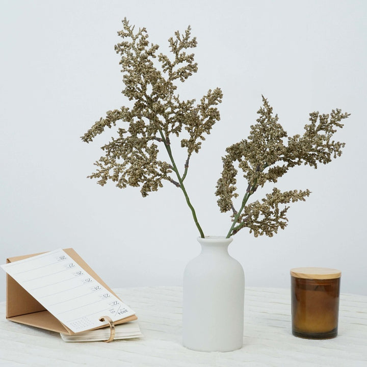 Dekorative Blumenanordnung