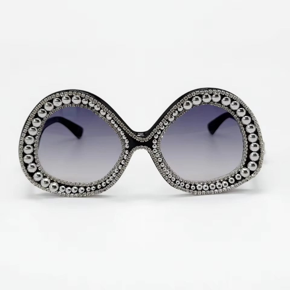 Damen Glamouröse Statement-Sonnenbrille mit funkelndem Kristallrahmen Karnz
