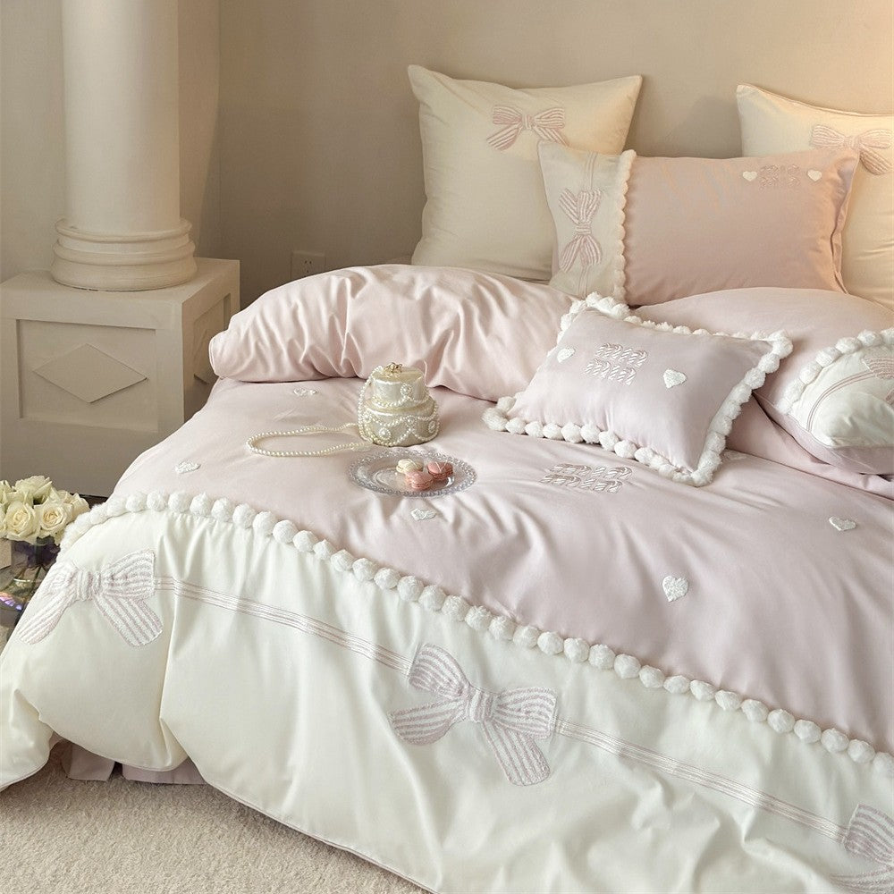 Bestickte Schleife und Pom-Pom Besatz Luxus Bettbezug Set