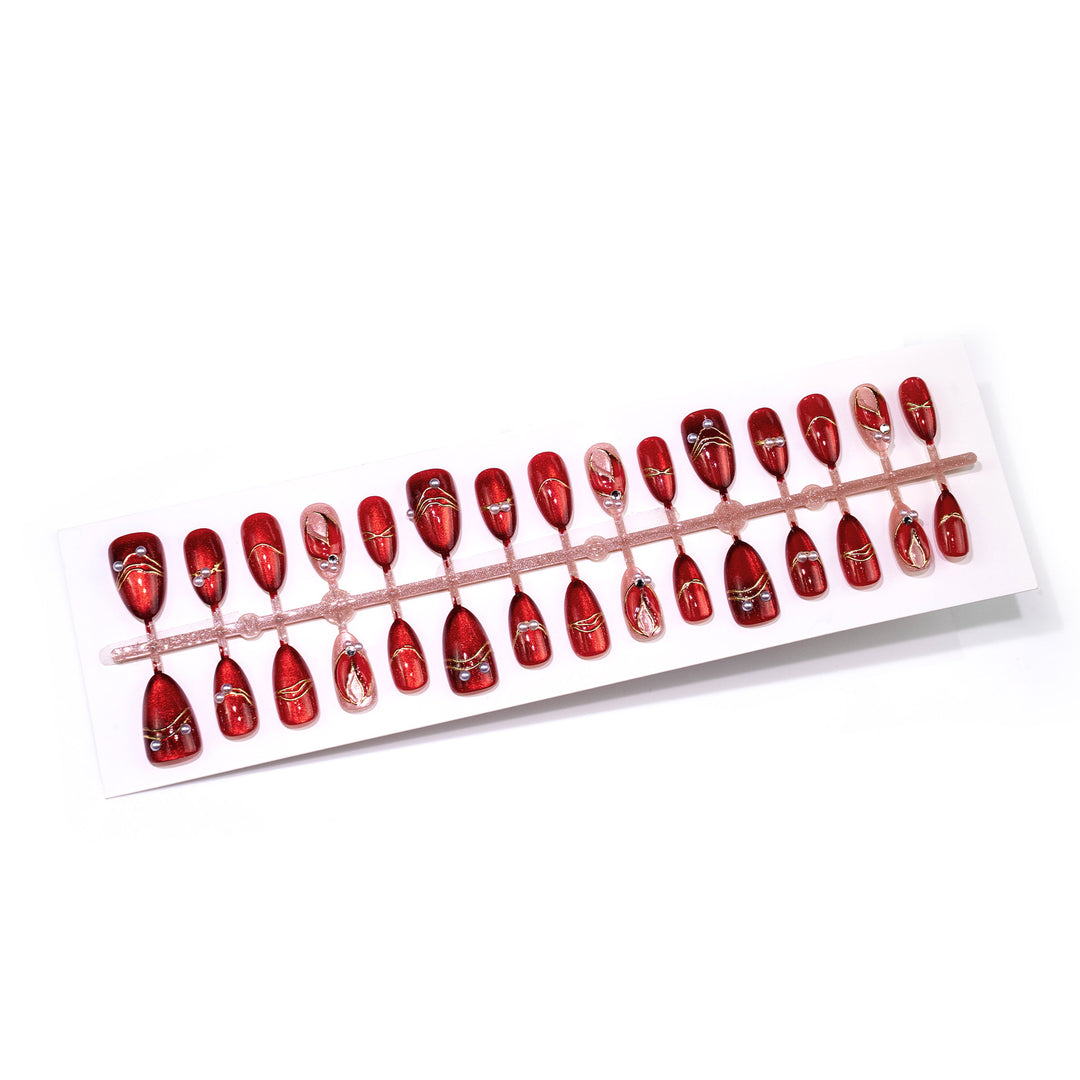 Glamouröses Nagelkunstset