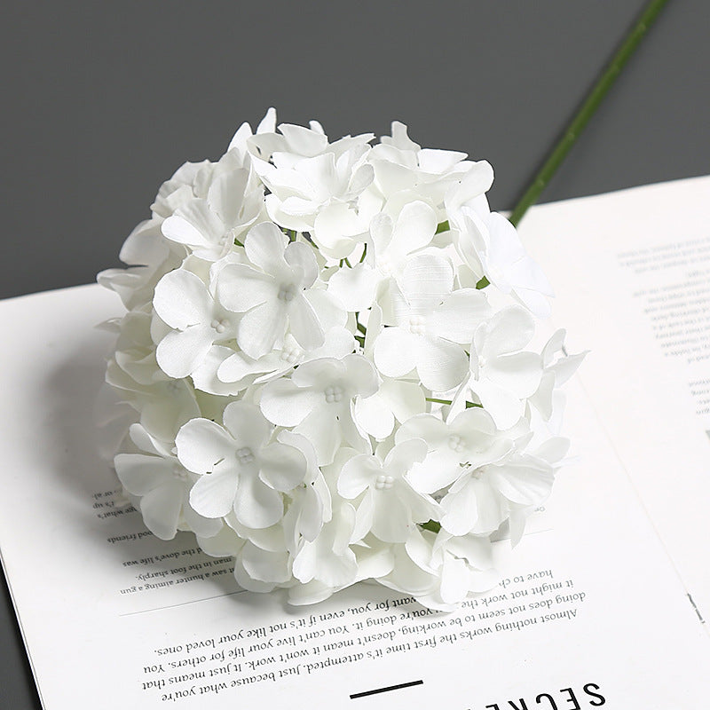 Realistische Florale Hortensienstiel