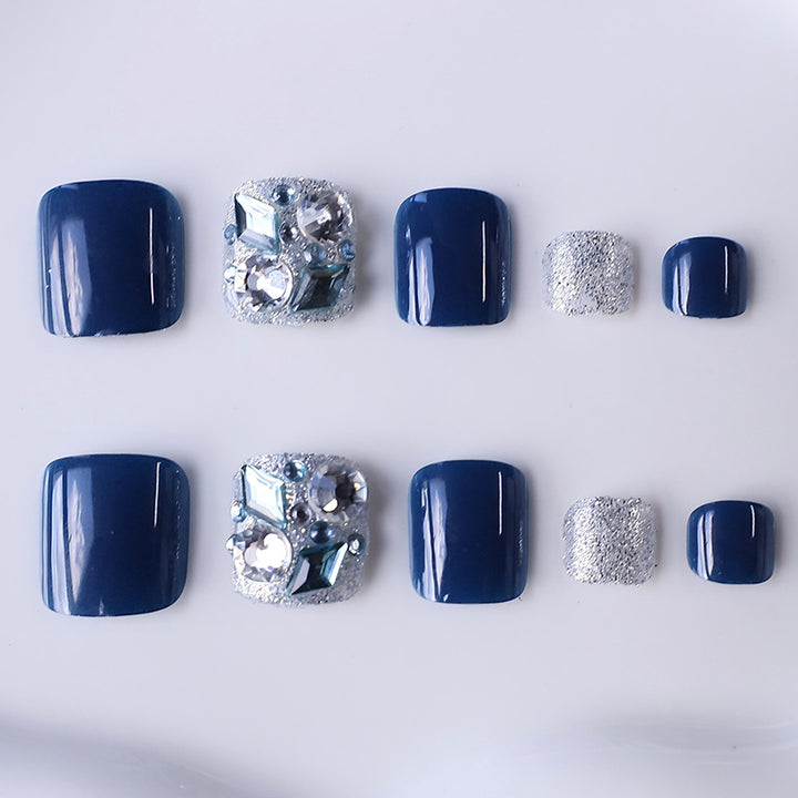 Dekorative Pediküre Nagelkunst Karnz