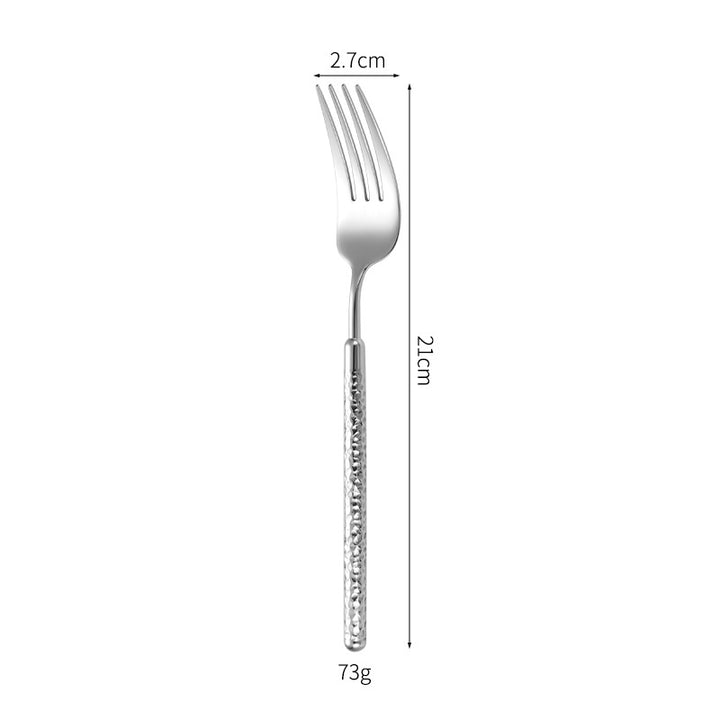 Eleganter Dessertlöffel mit Kunstvollem Griffdesign Karnz