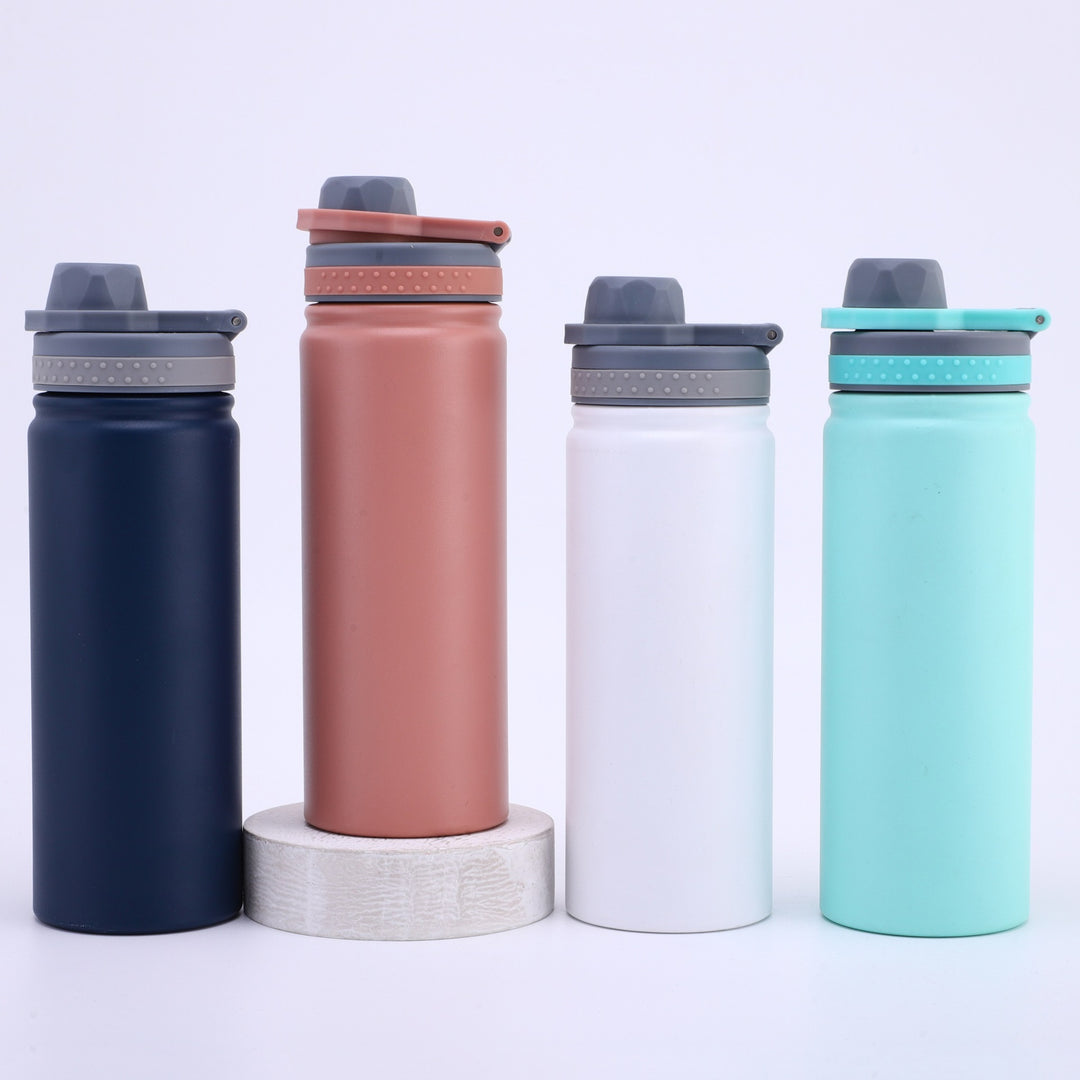 Isolierte Wasserflasche Karnz