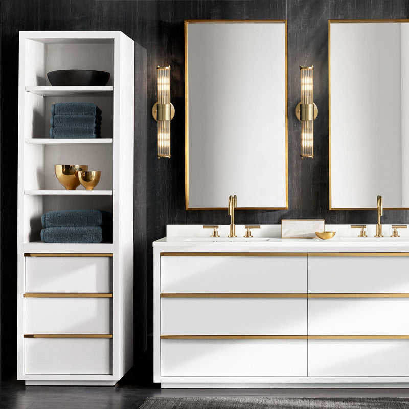 Moderner eleganter Wandaufbau