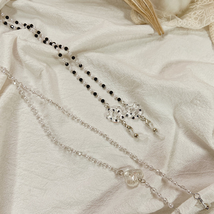 Elegante Schmuckkette mit Herzförmigen Anhängern Karnz
