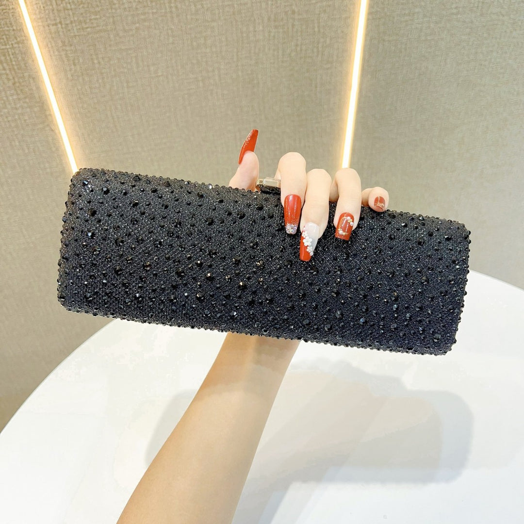 Rhinestone-beschichtete Clutch