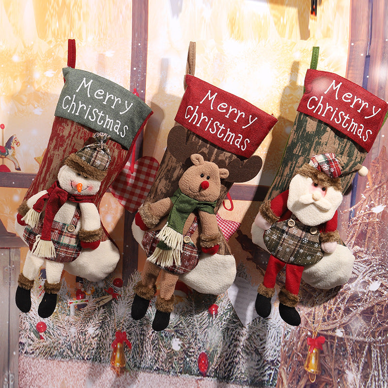 Dekorativer Weihnachtsstrumpf im Rentierdesign Karnz