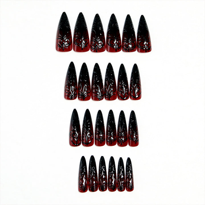 Kunstnagel-Set mit elegantem floralen Design Karnz