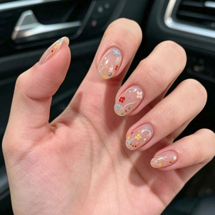 Künstlerische Themen Nageldesign Kollektion Karnz