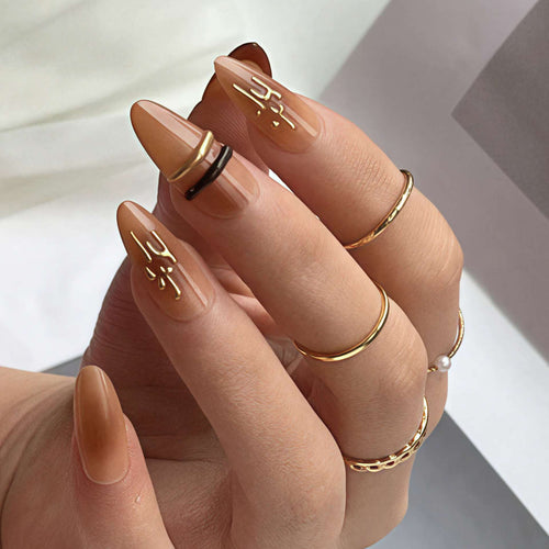 Elegante Ombre Press-On Nagelspitzen mit metallischen Akzenten Karnz