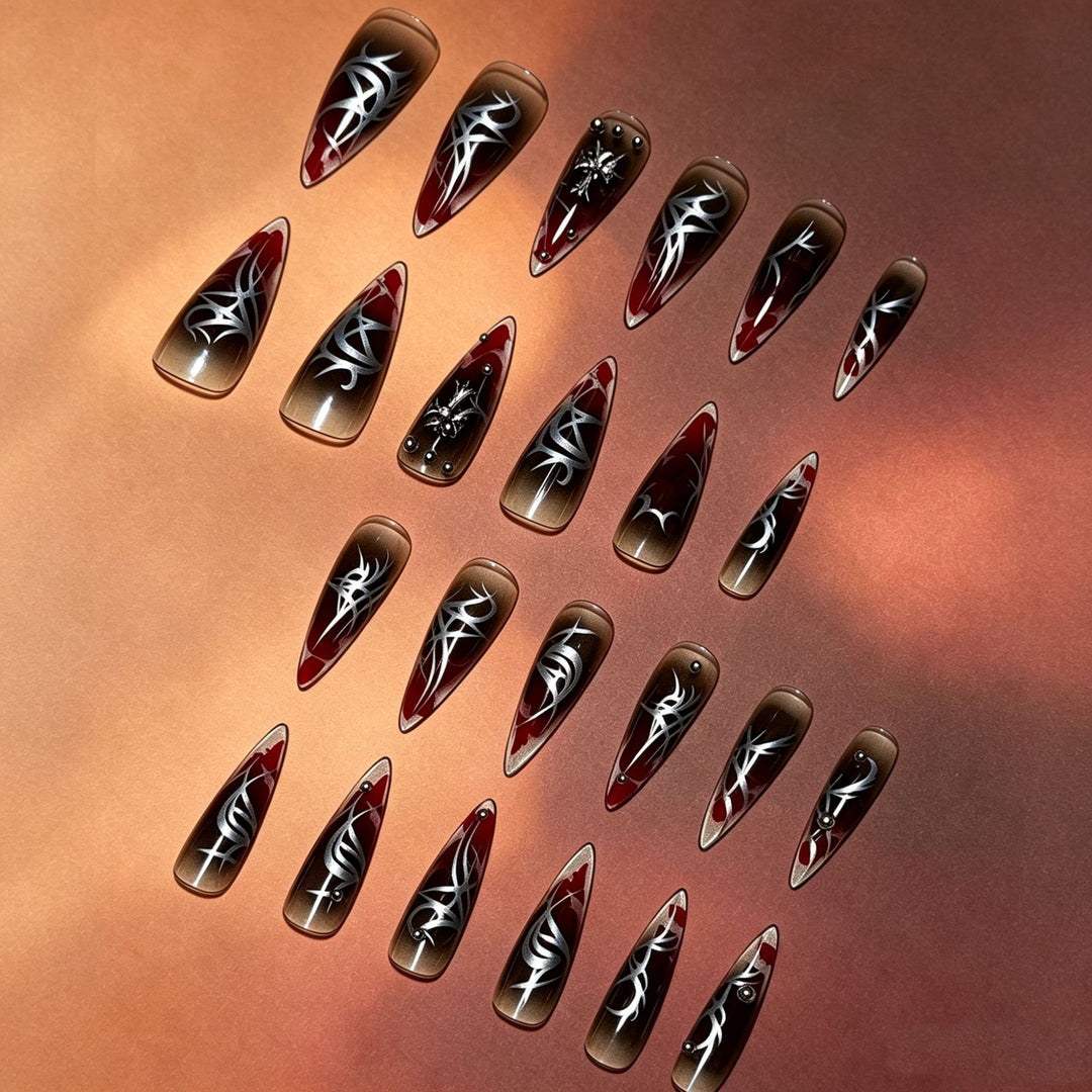 Künstlerische Gothik Press-On Nagelspitzen Karnz