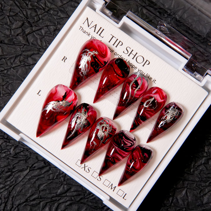 Stiletto Press-On Nail Set mit künstlerischem Wirbel-Design