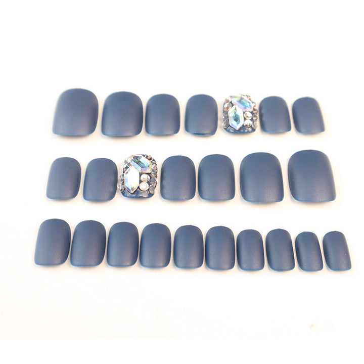 Matte Press-On Nagelset mit Strass-Akzenten Karnz