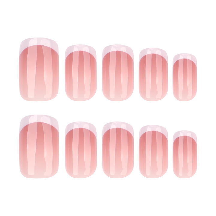 Elegante French Maniküre Nagelkunst Karnz