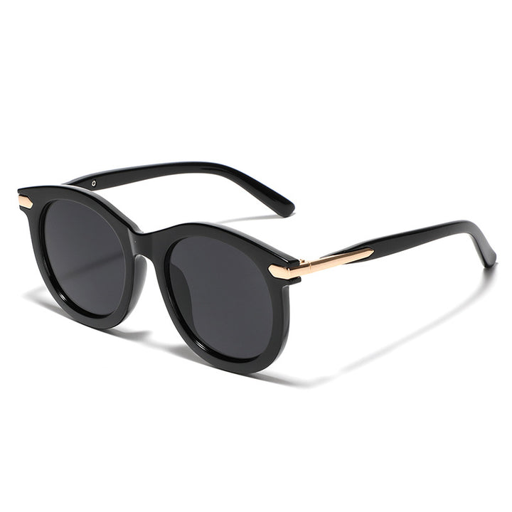 Damen modische Sonnenbrille mit transparentem Rahmen und goldenen Akzenten Karnz