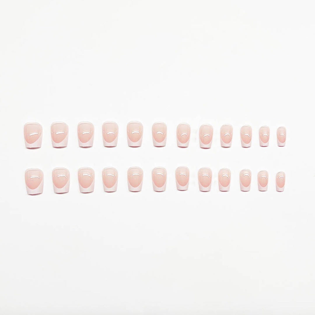 Elegantes Französisch-Spitzen Mani-Pedi-Set Karnz