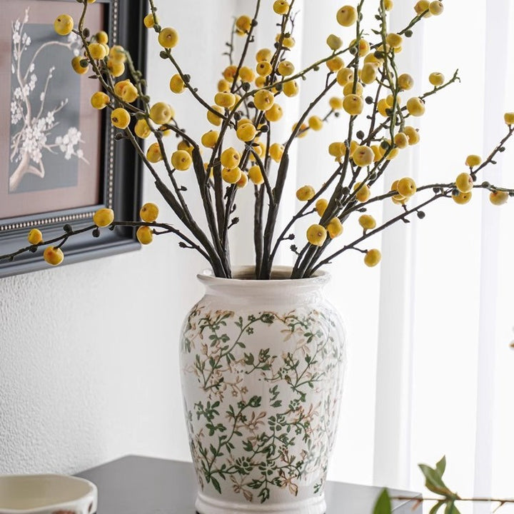 Handgefertigte Keramikvase mit floralen Motiven Karnz