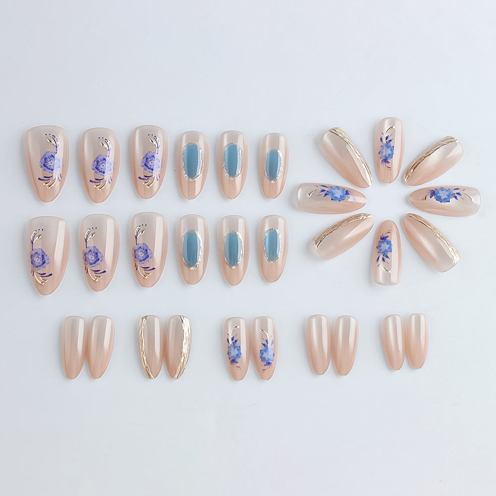 Künstlerisches Floral Press-On Nail Art Set Karnz