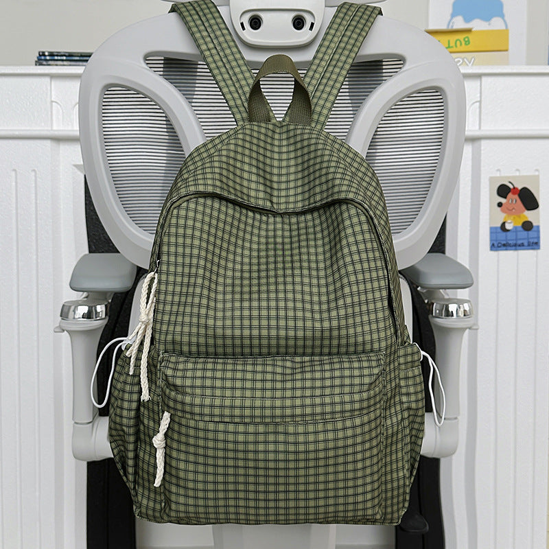 Stylische karierte Rucksack