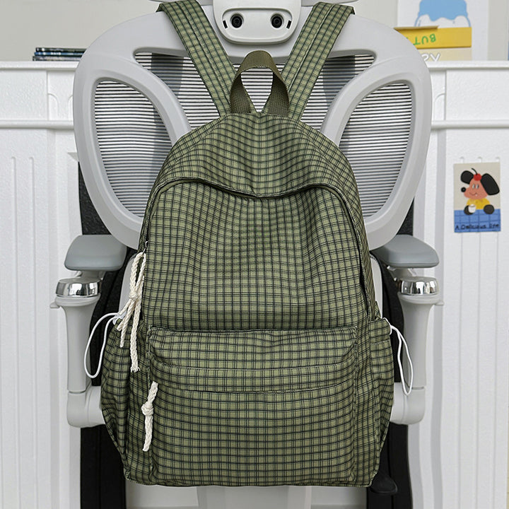 Stylische karierte Rucksack