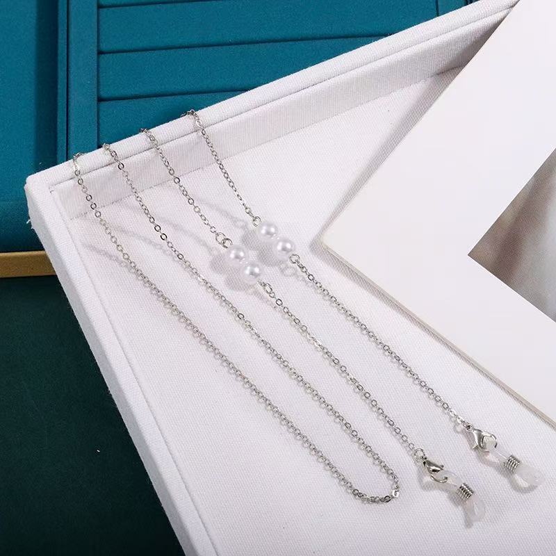Stylische Perlenbrillekette Karnz