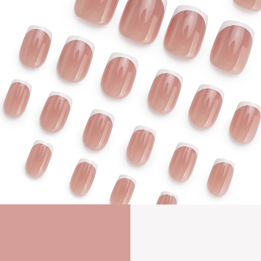 Kunstvolle French-Maniküre Nagelkunst Karnz