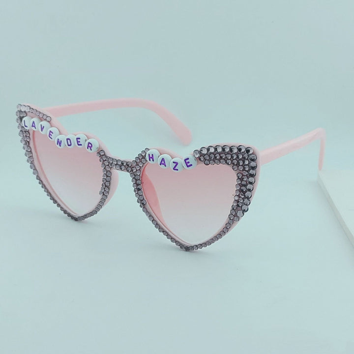 Damen Herzförmige Sonnenbrille mit außergewöhnlichem Dekor Karnz