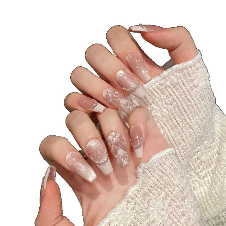 Dekoratives Nagelkunst Press-On Set Karnz
