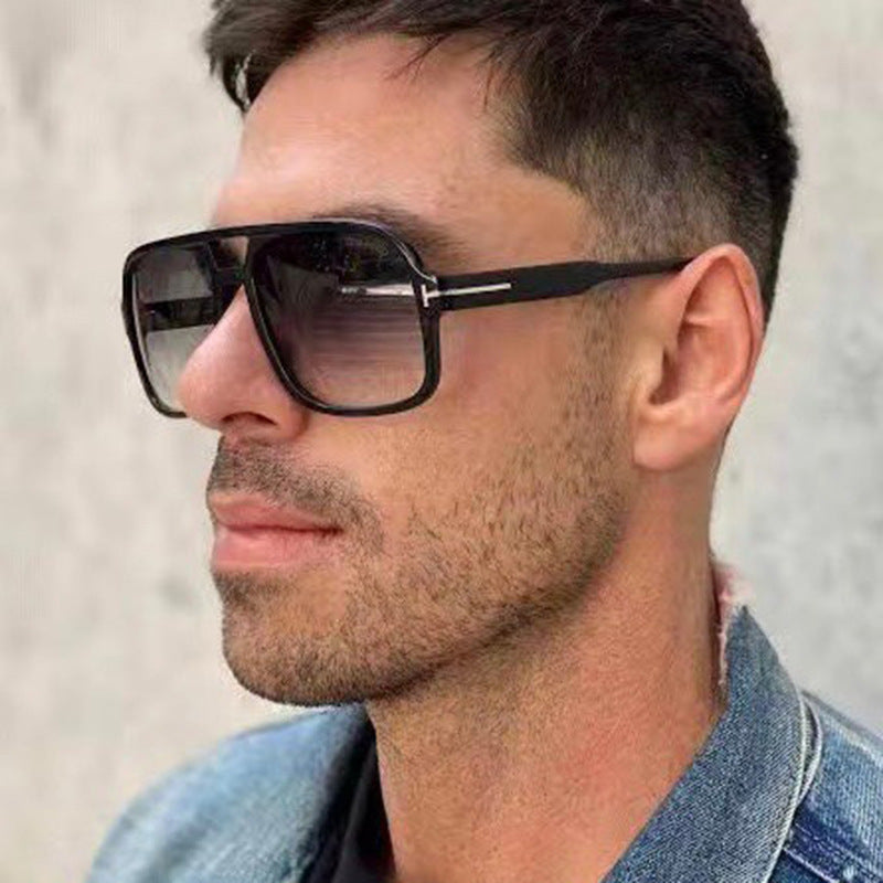Damen Sonnenbrille im markanten, kantigen Design mit UV-Schutz Karnz