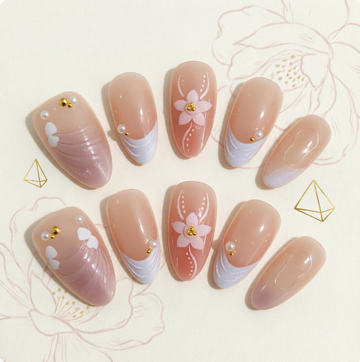 Kunstnägel mit Blumigen Details Karnz