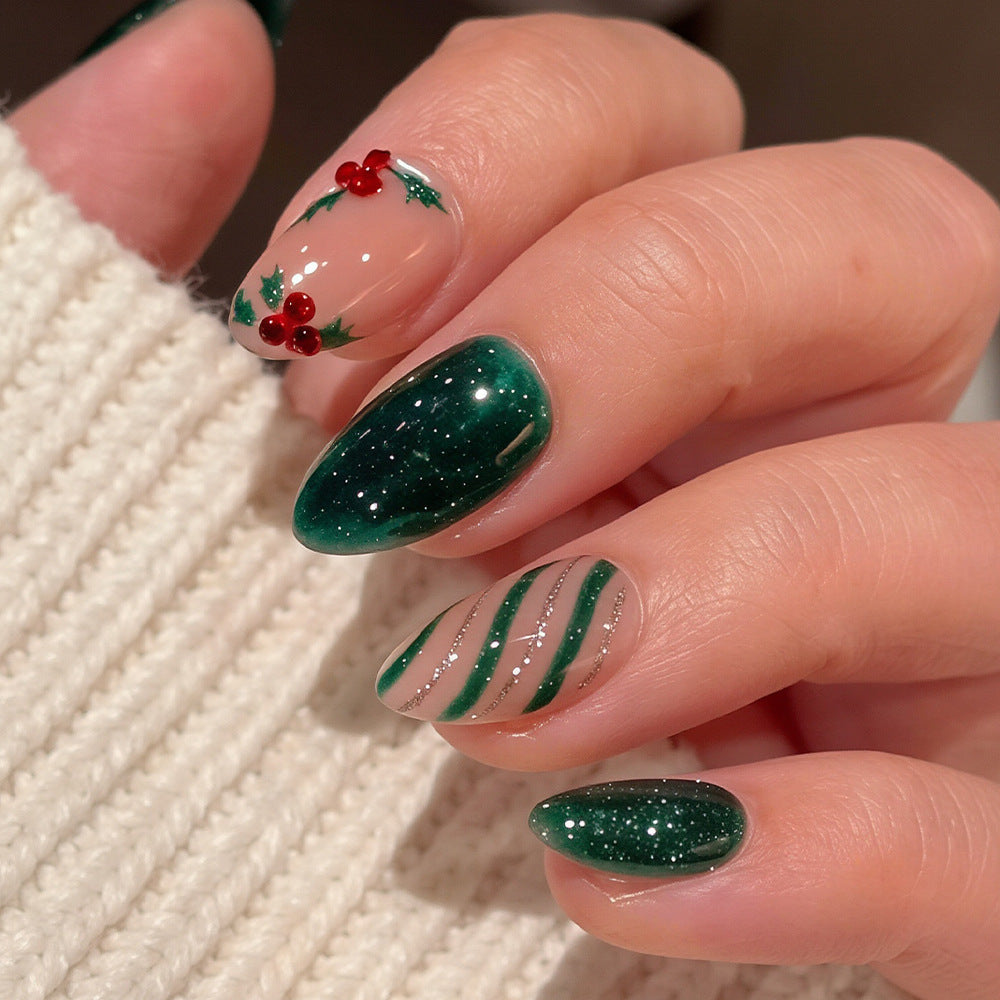 Festliche Feiertags-Nagelkunst-Wickel Karnz