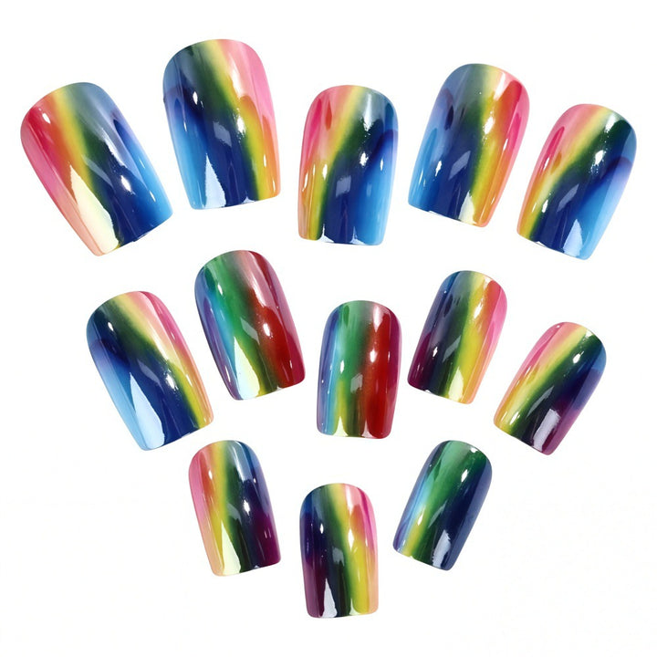 Bunte Kunstnägel im Regenbogen Design Karnz