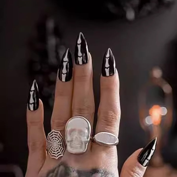 Gothic Skull-Design Stiletto Press-On Nägel Karnz