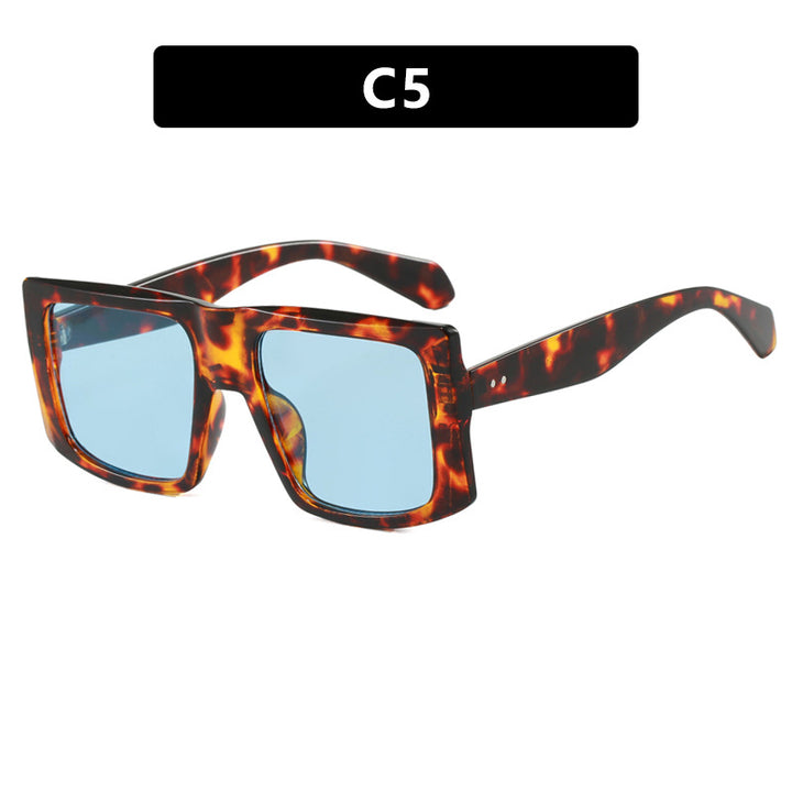 Damen quadratische Sonnenbrille mit robustem Kunststoffrahmen und schützendem UV-Filter Karnz