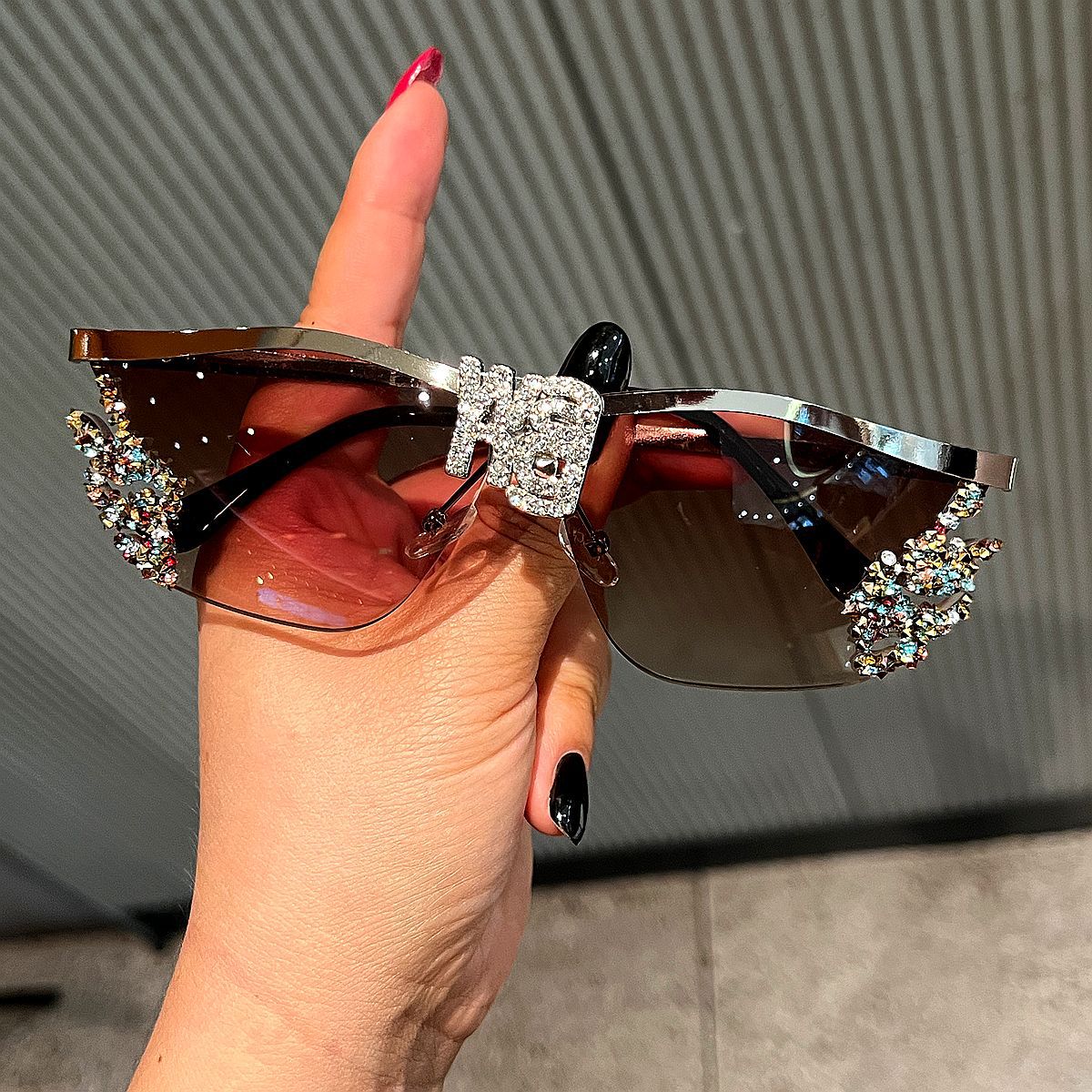Damen Glamouröse Sonnenbrille Karnz