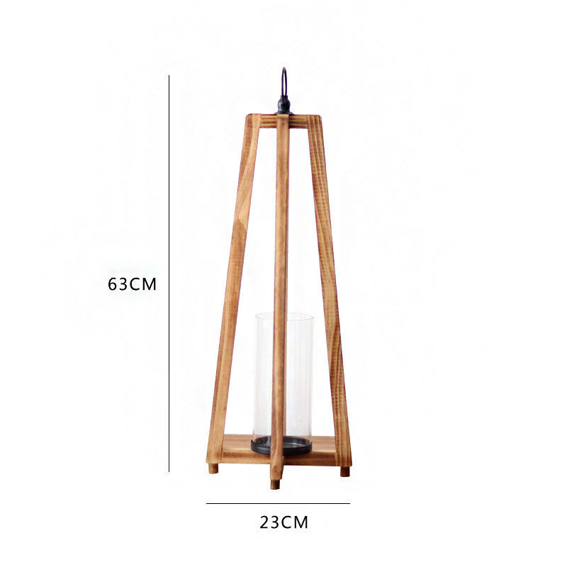Stilvolle Laterne aus Holz Karnz