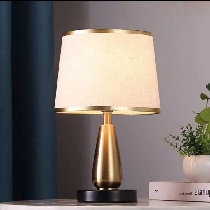Elegante Touch-Control Tischlampe