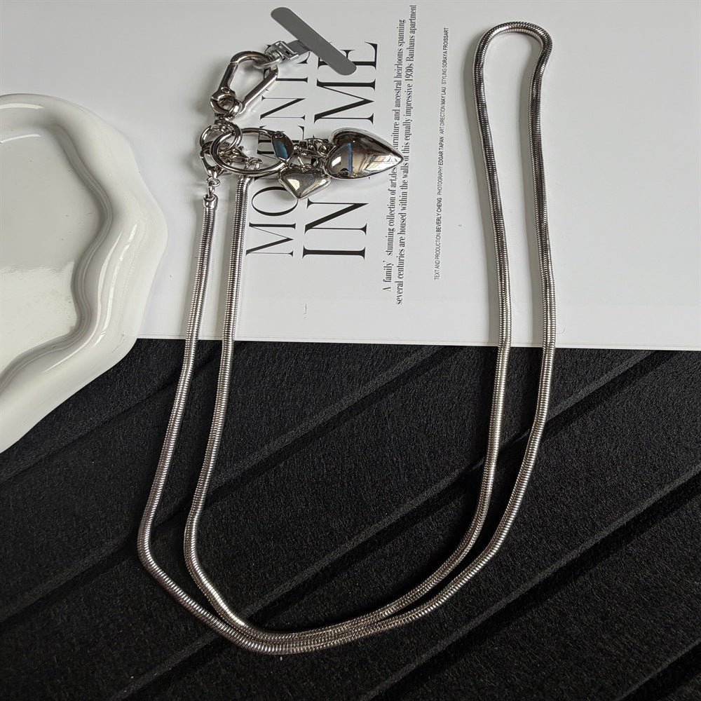 Stylische dekorative Charm-Halskette Karnz
