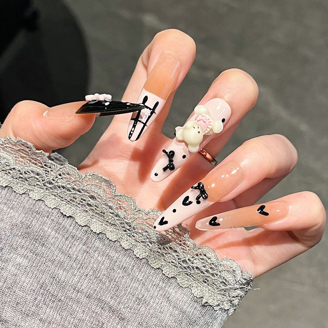Kreative 3D-Charakter-Themen Druck-on Nagelkunst Karnz