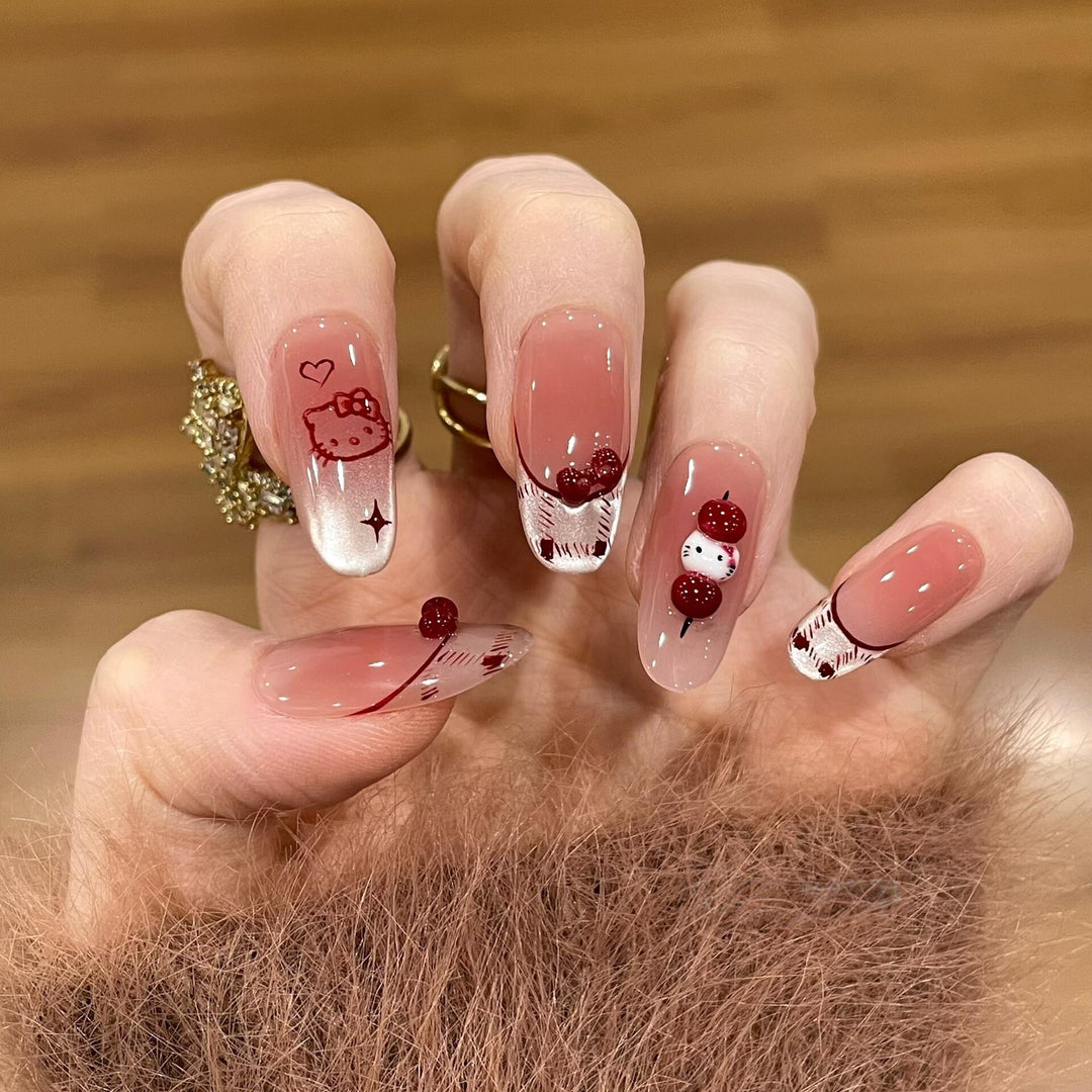 Kunstnägel mit Verspieltem Hello Kitty Design Karnz